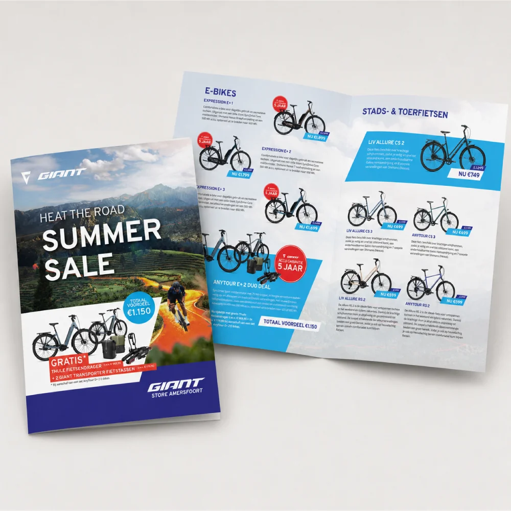 Giant Summer Sale-folder als voorbeeld van retailcampagne