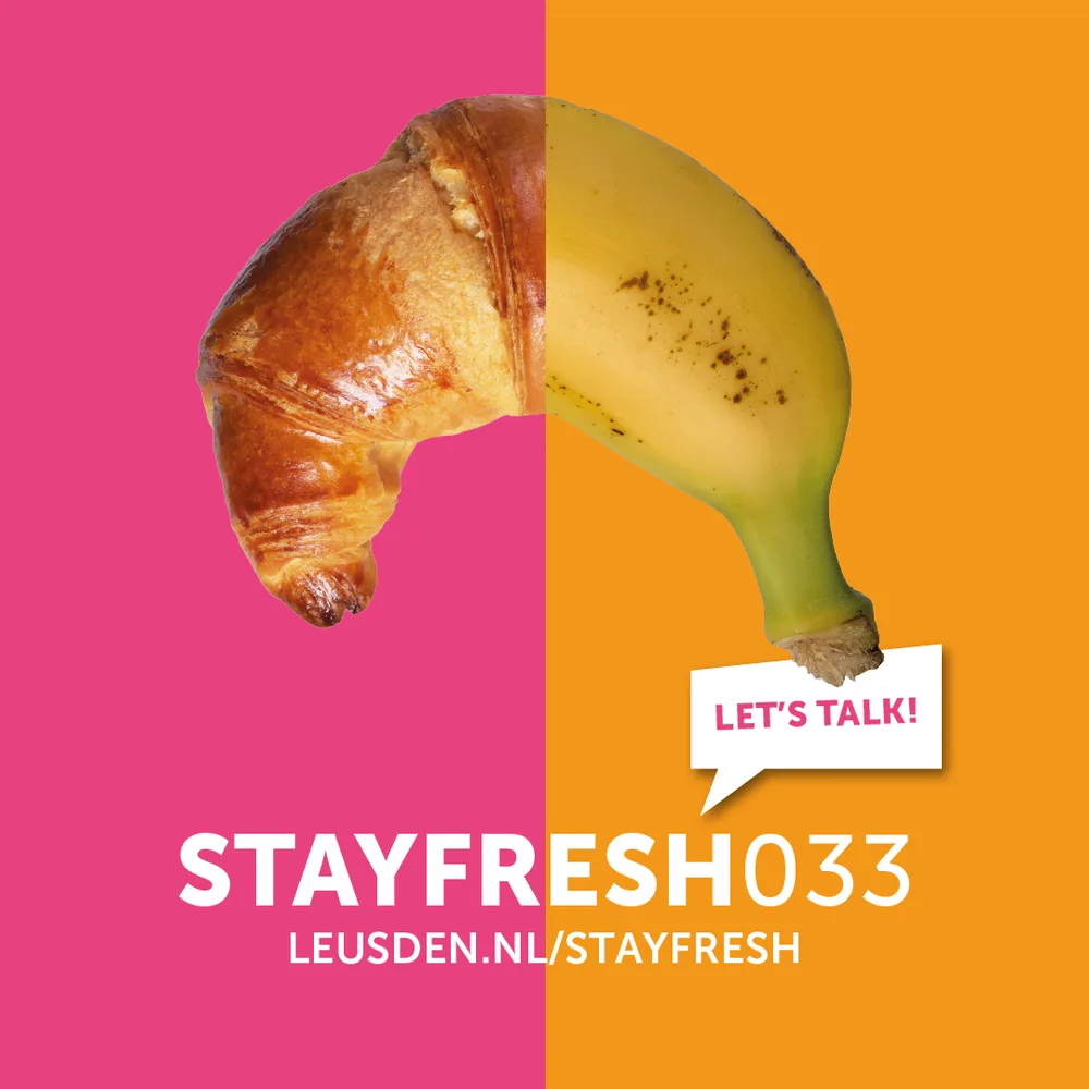 Portfoliovoorbeeld: campagnebeeld 'Stay Fresh' voor Gemeente Leusden, met croissant en banaan naast elkaar